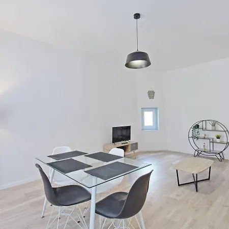 Apartment Le Lumineux P3 De Cristiano *